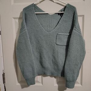 Rue21 & Pink RoseV-Neck Sweater - Small